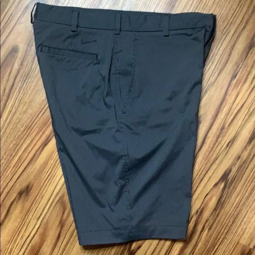 Nike Golf Standard Fit Men Athletic Short